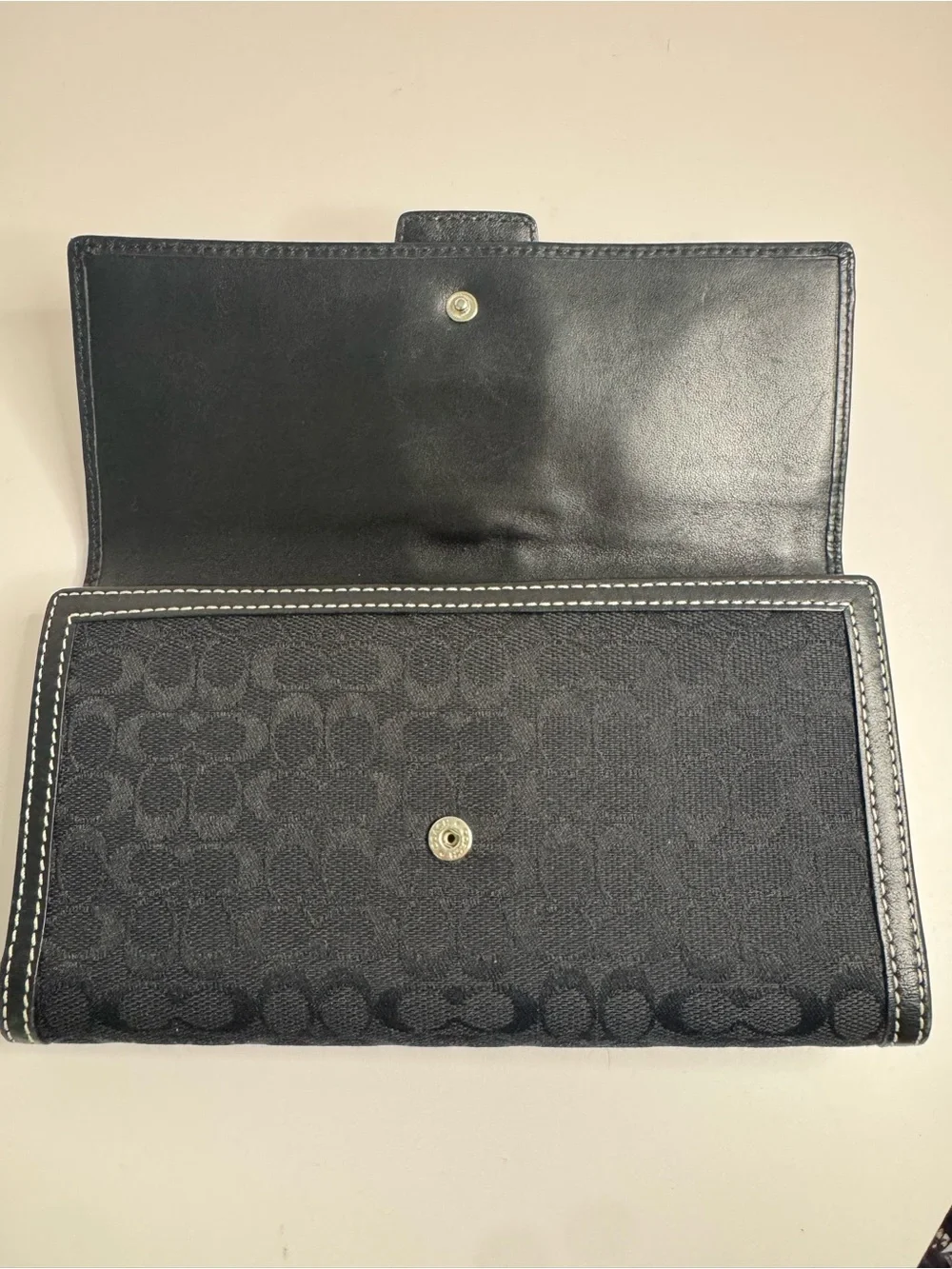 💖 #331 Coach Vintage SoHo Signature Buckle Trifold Long Wallet